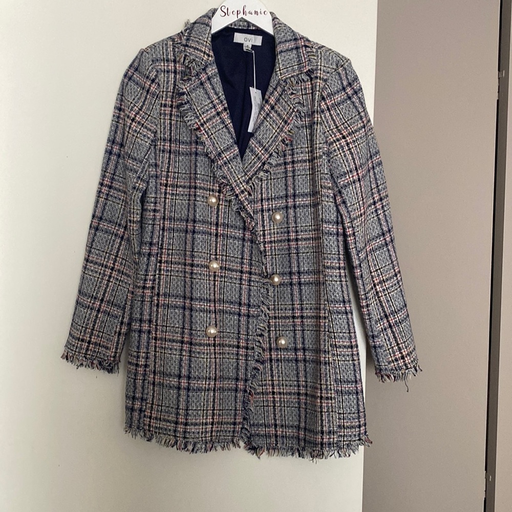 Ovi tweed jacket with pearl button. Size S